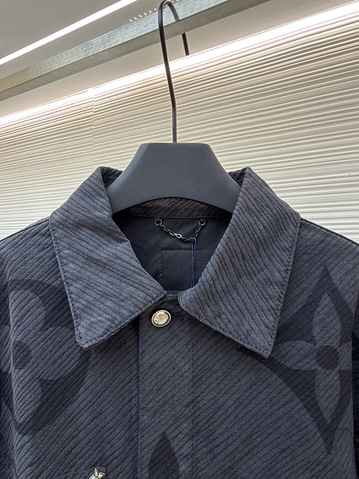 ルイヴィトン グラデーションレターデニムジャケット