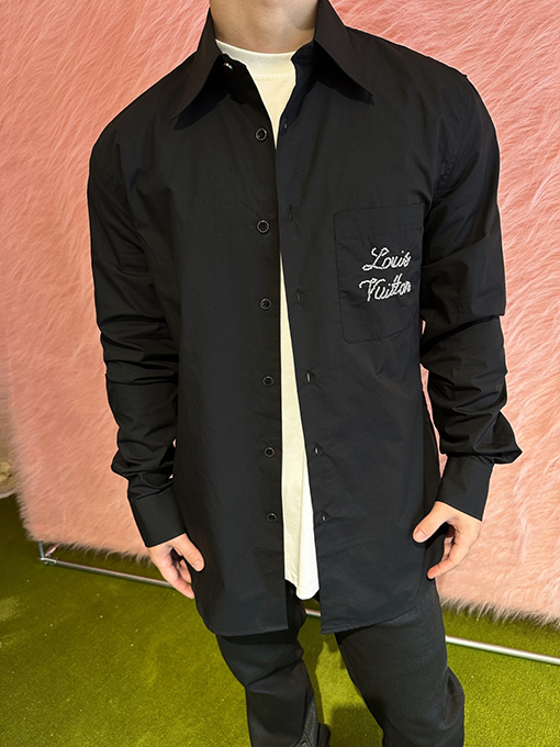 ルイヴィトンコピー ビーズロゴ長袖シャツ