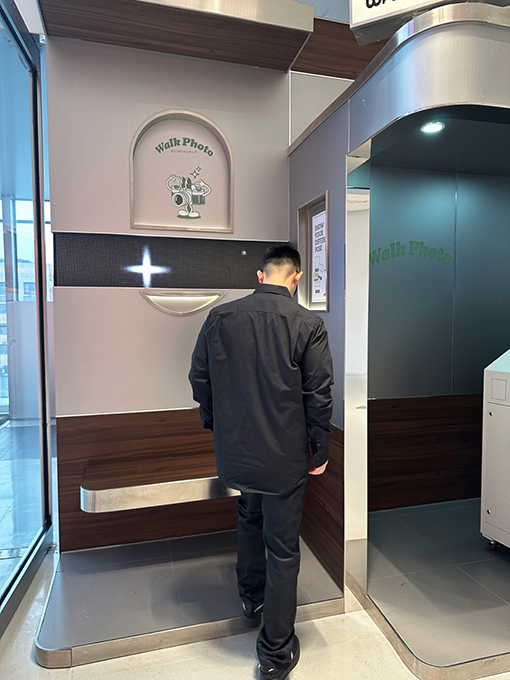 ルイヴィトンコピー ビーズロゴ長袖シャツ