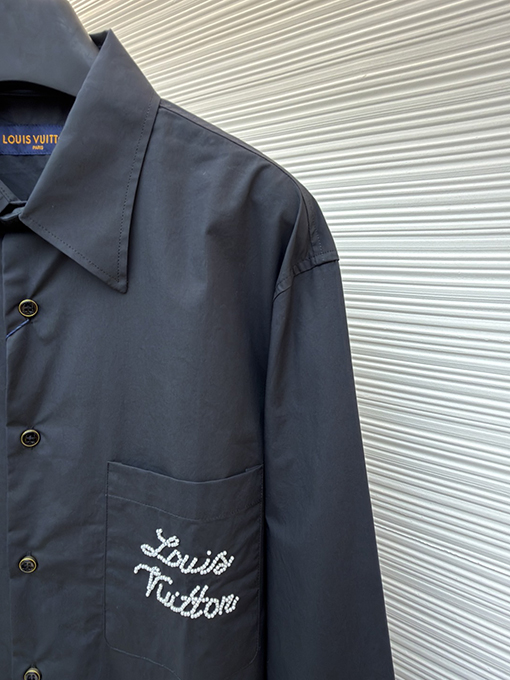ルイヴィトンコピー ビーズロゴ長袖シャツ