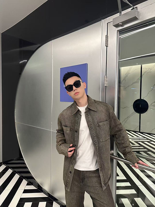 フェンディ ラペルシングルブレストオーバーロックデニムジャケット