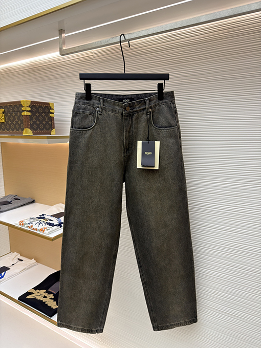 フェンディ ストレートレッグサイドポケットデニムジーンズ