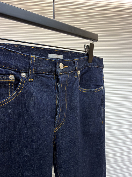 ディオール 新しいモノグラムプリントジーンズ