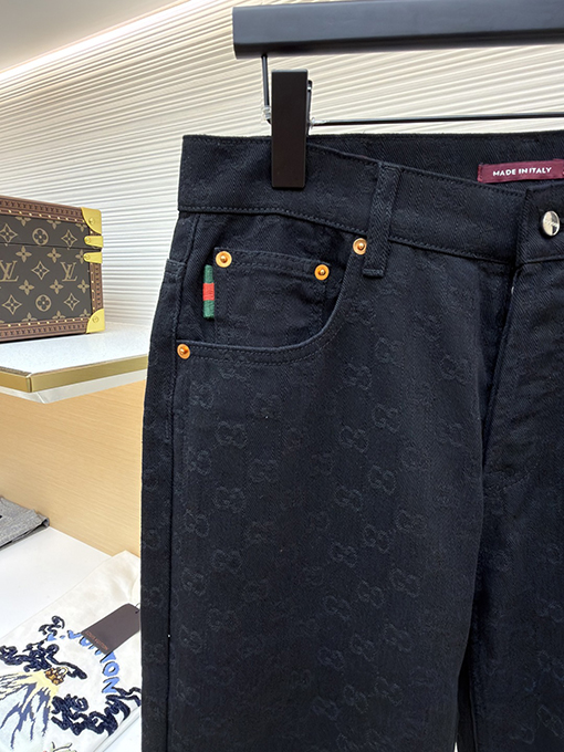 グッチコピー 新しいスタイルのジャカード柄ジーンズ