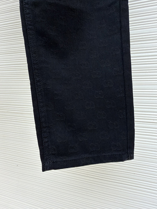 グッチコピー 新しいスタイルのジャカード柄ジーンズ