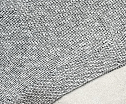 セリーヌ 新しいパッチワーククルーネックセーター