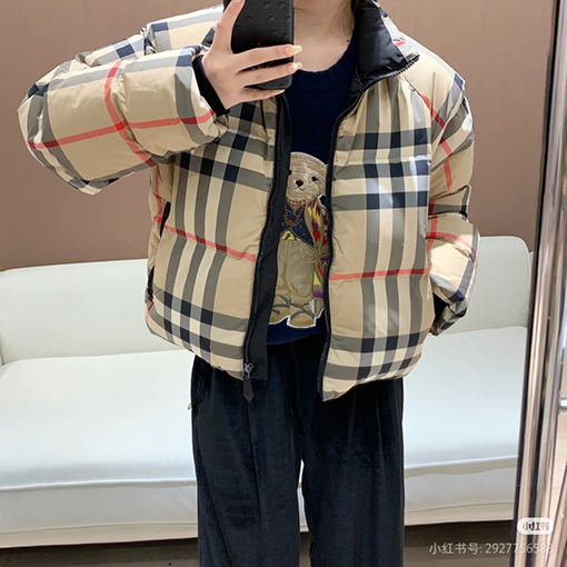 バーバリースーパーコピー スタンドカラーチェック柄ショートダウンジャケット