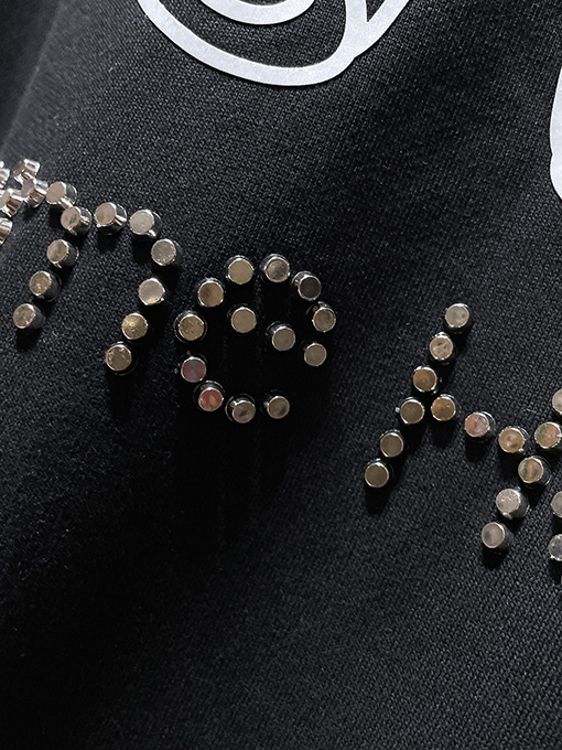 クロムハーツ 馬蹄のサンスクリット十字の彫刻ラインストーンのホットフィックスラインストーンの手縫いパーカー