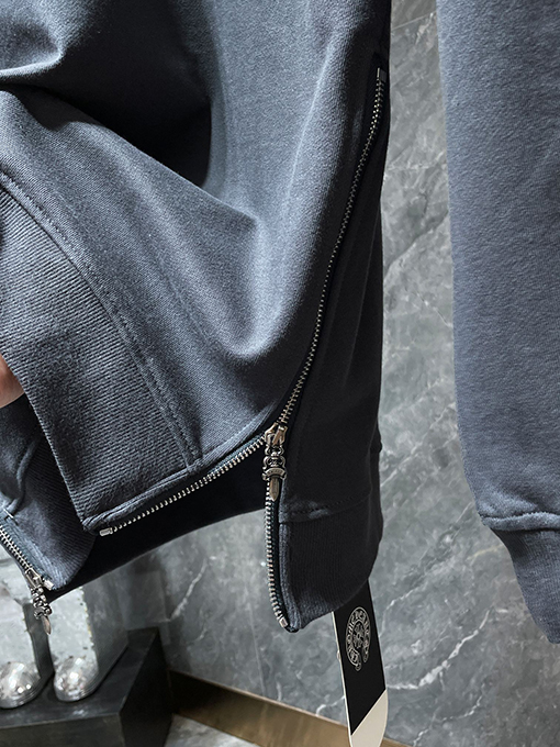 クロムハーツ サンスクリット語の馬蹄文字クルーネックスウェットシャツ