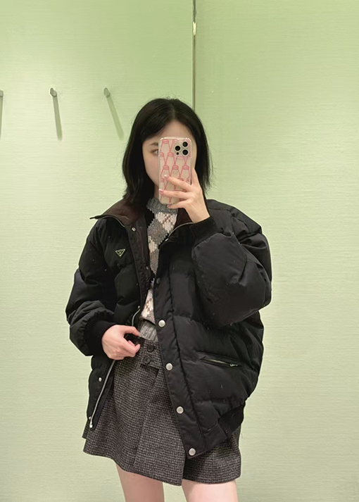 プラダコピー ツイルキルティングダウンジャケット