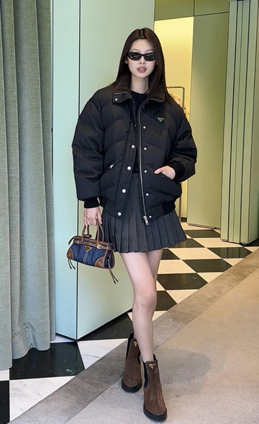 プラダコピー ツイルキルティングダウンジャケット