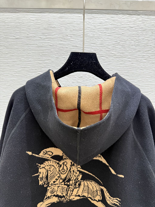 バーバリー 新作モノグラムフード付き両面ニット長袖カーディガン