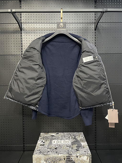 ディオールコピー 新しいモノグラムニットダウンジャケット