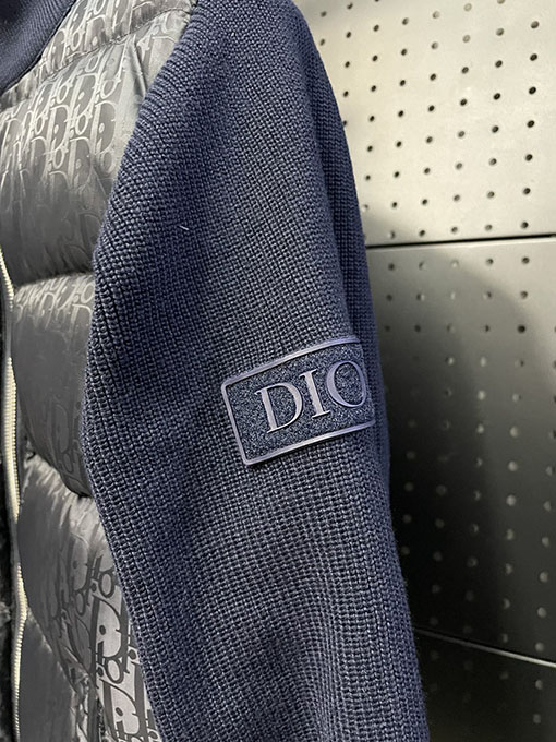 ディオールコピー 新しいモノグラムニットダウンジャケット