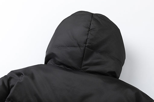 プラダ 新作レディースフード付きトライアングルラベルダウンジャケット