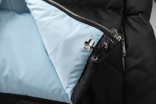 プラダ 新作レディースフード付きトライアングルラベルダウンジャケット