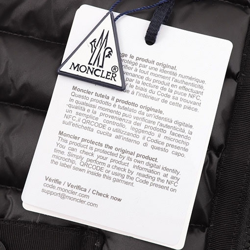 モンクレールコピー 新作ニットダブルポケットダウンジャケット