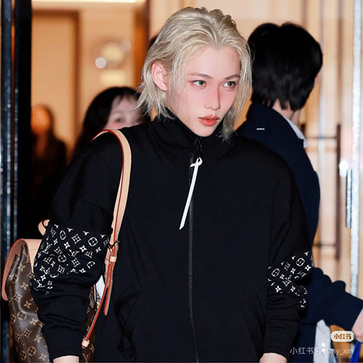 ルイヴィトン Monogram エレメントニットジップアップジャケット