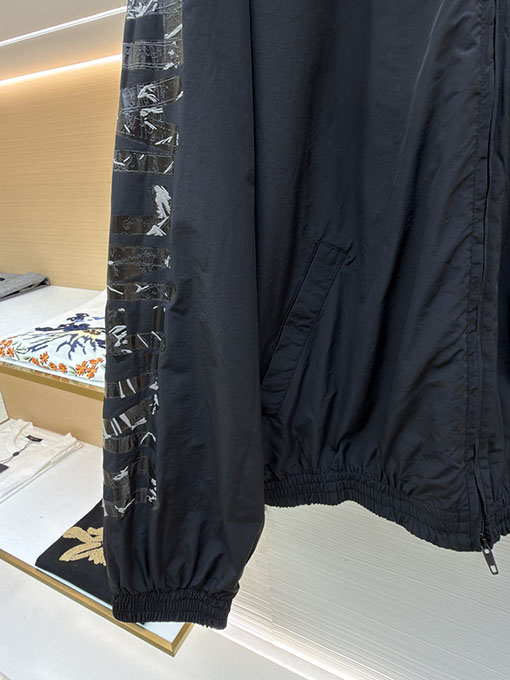 バレンシアガコピー アームマスキングテープジャケット