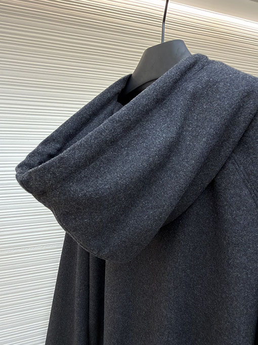 フェンディ フード付きジップアップカシミアカーディガン