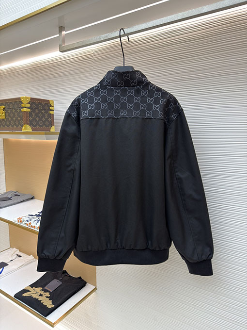 グッチスーパーコピー エンボスGGスエードジャカードボンバージャケット