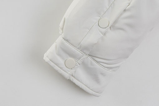 プラダ 新作レディースショートスタンドカラーダウンジャケット