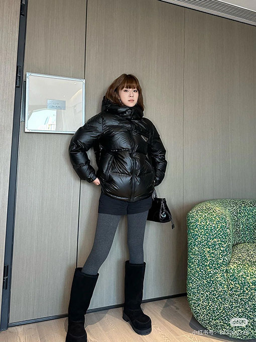 プラダ 4層ダウン入りヒートシールジャケット