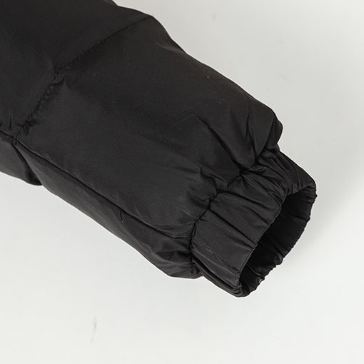 グッチスーパーコピー ロゴストライププリントのフード付きダウンジャケット