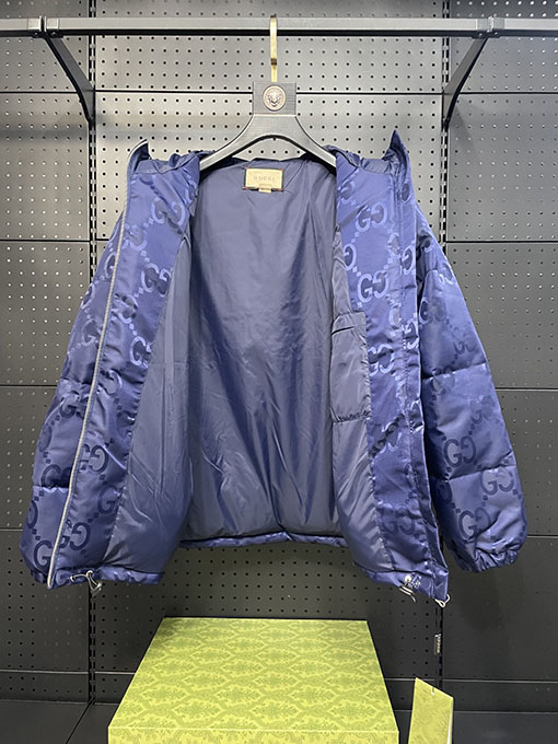 グッチ 公式サイト限定ダブルGジャカードフードダウンジャケット