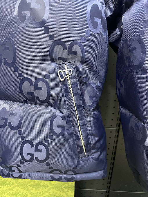 グッチ 公式サイト限定ダブルGジャカードフードダウンジャケット