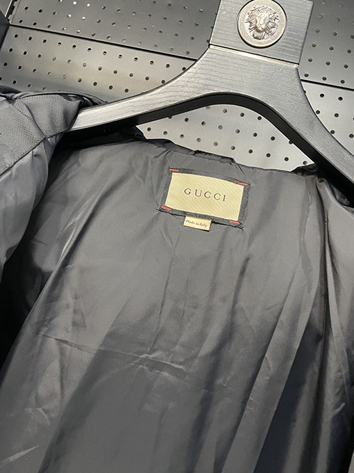 グッチ 公式サイト限定ダブルGジャカードフードダウンジャケット