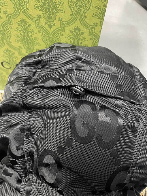 グッチ 公式サイト限定ダブルGジャカードフードダウンジャケット