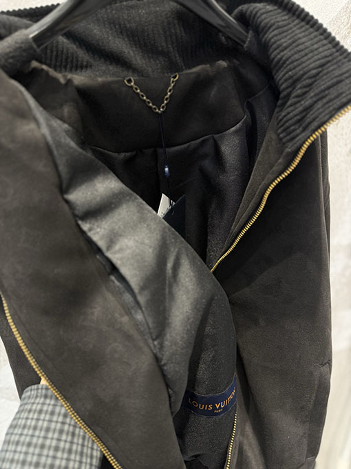 ルイヴィトン エンボスレザーミニエアプレーンジャケット