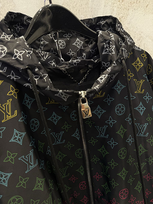 ルイヴィトンコピー グラデーションフローラルモノグラム防風ジャケット