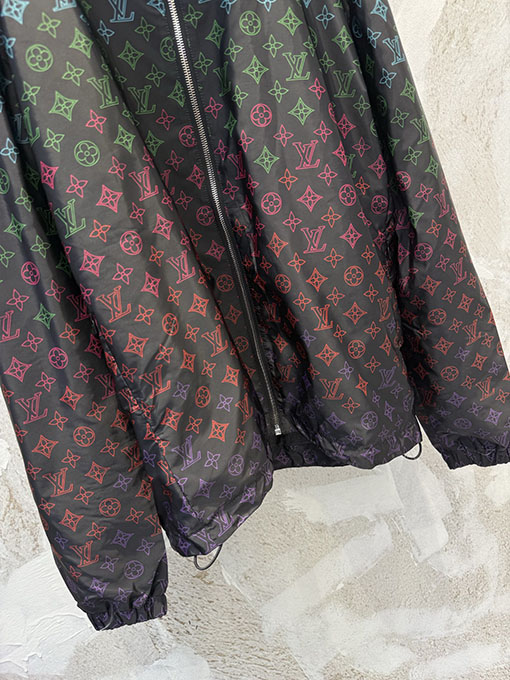ルイヴィトンコピー グラデーションフローラルモノグラム防風ジャケット