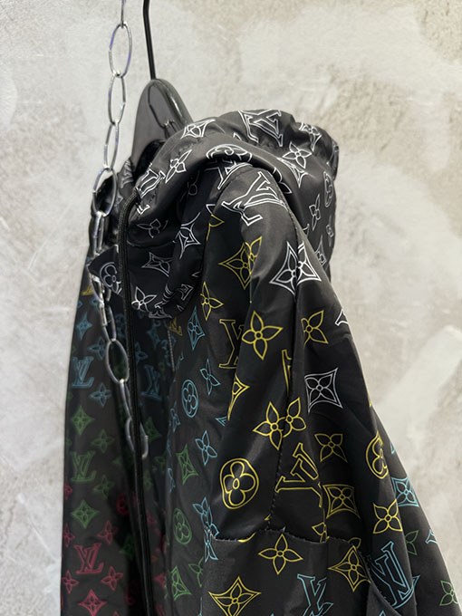 ルイヴィトンコピー グラデーションフローラルモノグラム防風ジャケット