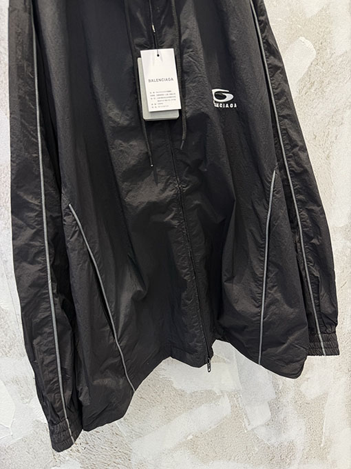 バレンシアガ 新しいフード付き織りウィンドブレーカースポーツジャケット