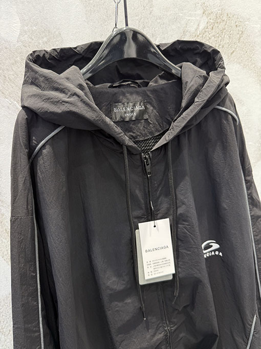 バレンシアガ 新しいフード付き織りウィンドブレーカースポーツジャケット