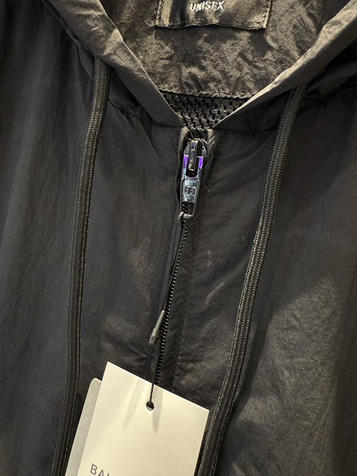 バレンシアガ 新しいフード付き織りウィンドブレーカースポーツジャケット