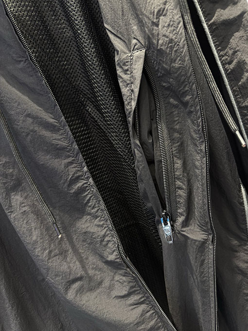 バレンシアガ 新しいフード付き織りウィンドブレーカースポーツジャケット