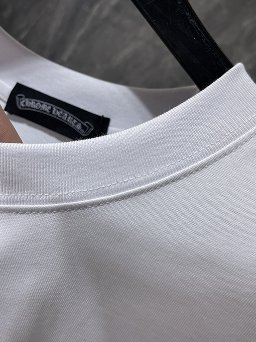 クロムハーツスーパーコピー Matty Boy レッドリップス クロス柄 レザー刺繍 長袖シャツ