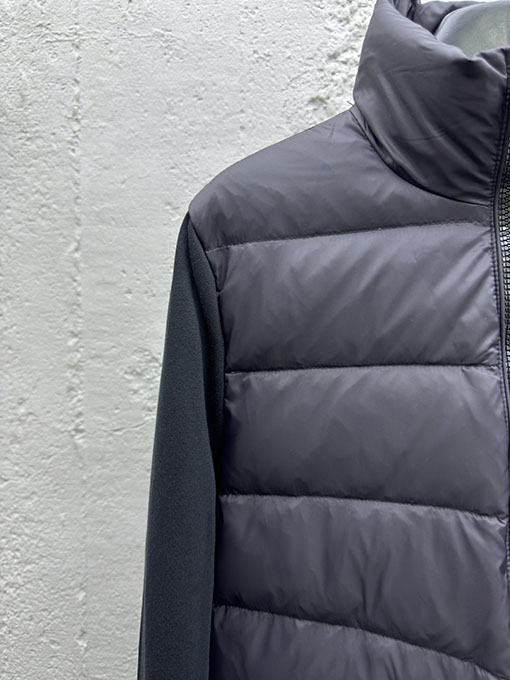 モンクレール 新作スタンドカラーパッチワークダウンジャケット