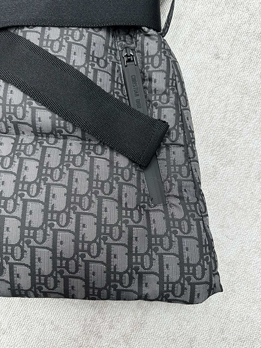 ディオール ALPS レディース限定プリントスタンドカラージッパーベスト