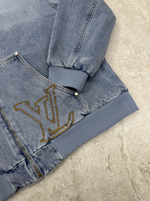 ルイヴィトン 刺繍入りフード付きデニムジャケット