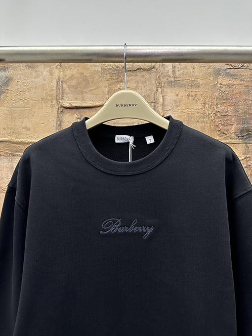 バーバリー Burberry チェック柄のアップリケ刺繍スウェットシャツ