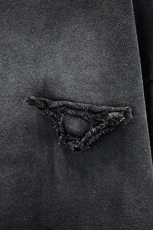 プラダ 420g ヘビーデューティー サンドブラストダメージ刺繍スウェットシャツ