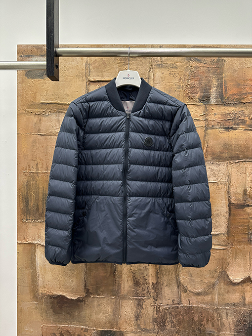 モンクレールスーパーコピー 新しい取り外し可能なツーピースダウンジャケット