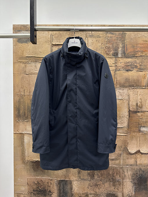 モンクレールスーパーコピー 新しい取り外し可能なツーピースダウンジャケット