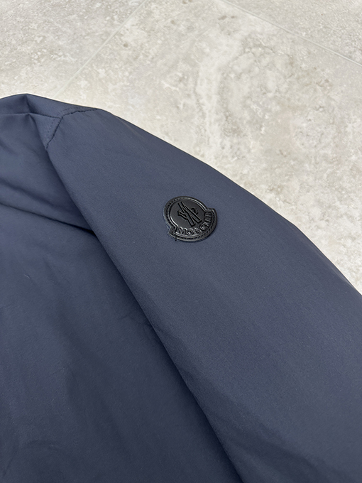 モンクレールスーパーコピー 新しい取り外し可能なツーピースダウンジャケット