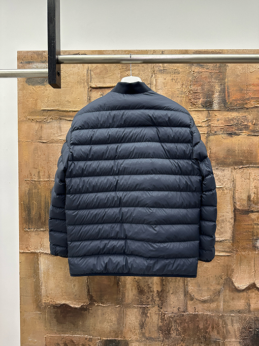 モンクレールスーパーコピー 新しい取り外し可能なツーピースダウンジャケット